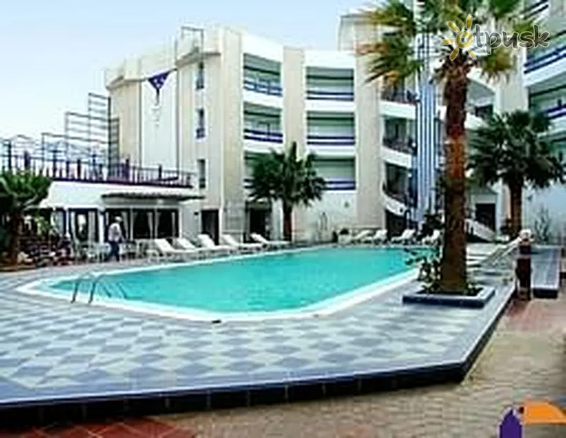 Фото отеля Golden Five Ambassador Club 3* Хургада Єгипет екстер'єр та басейни
