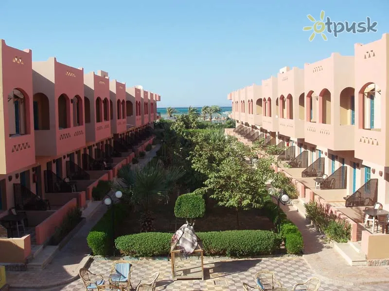 Фото отеля Sultana Beach 3* Hurgada Egiptas išorė ir baseinai