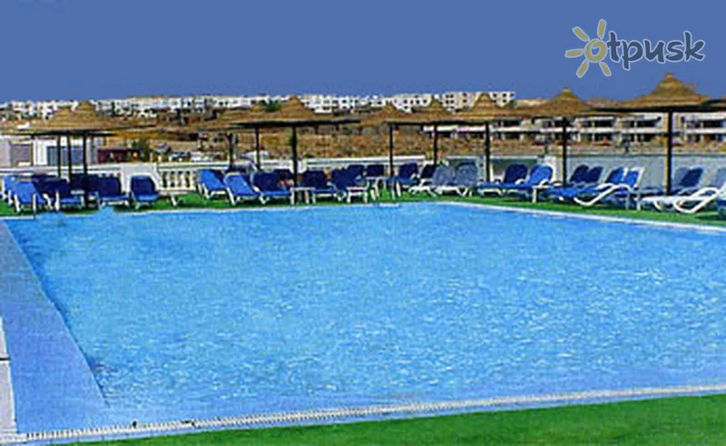 Фото отеля Ramada Plaza 4* Шарм эль Шейх Египет экстерьер и бассейны