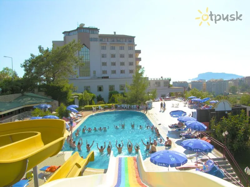 Фото отеля Akropol Hotel & Wellness 4* Alanja Turcija akvaparks, slidkalniņi