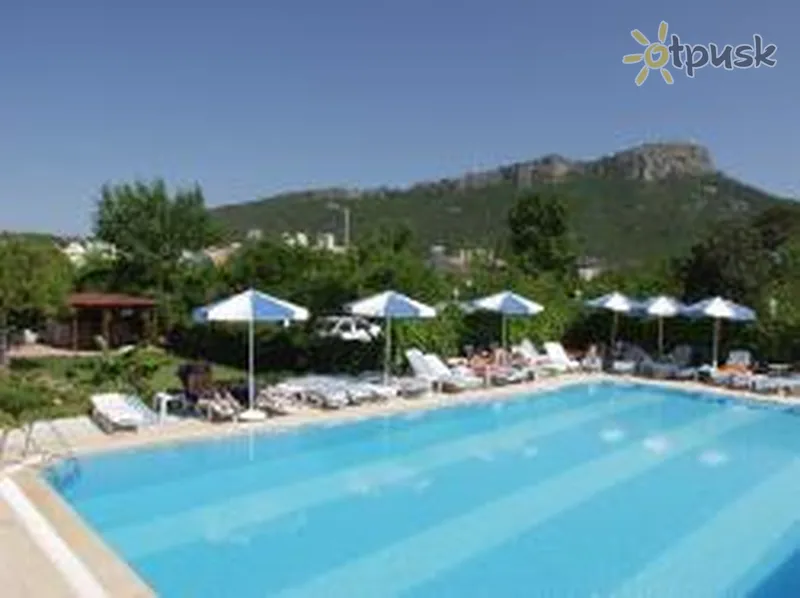 Фото отеля Residence Kervansaray 3* Кемер Туреччина екстер'єр та басейни