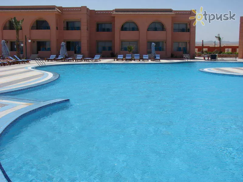 Фото отеля Sol Y Mar Dolphin House 4* Марса Алам Египет экстерьер и бассейны