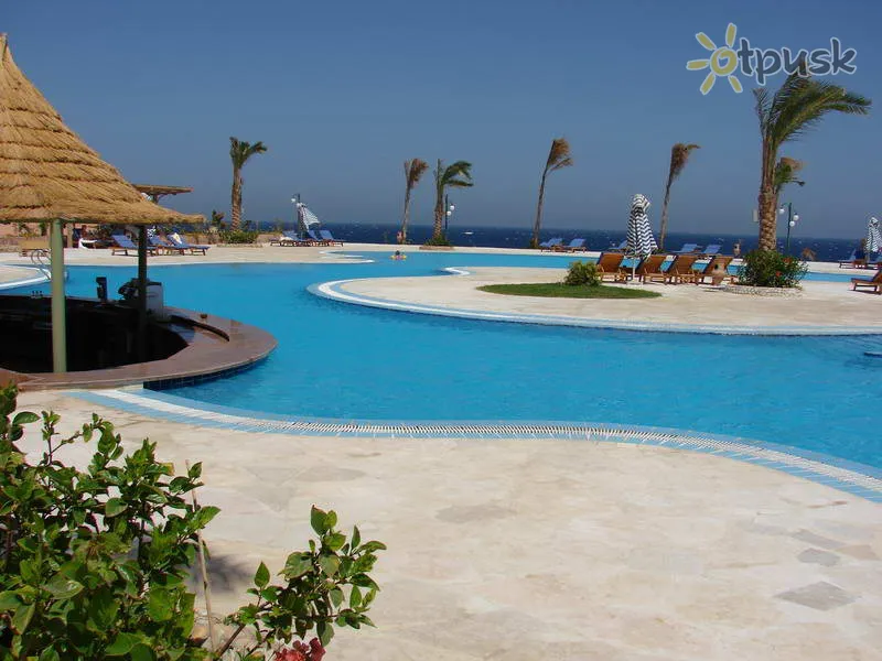 Фото отеля Sol Y Mar Dolphin House 4* Марса Алам Египет экстерьер и бассейны