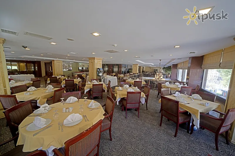 Фото отеля Kent Hotel 4* Stambula Turcija bāri un restorāni