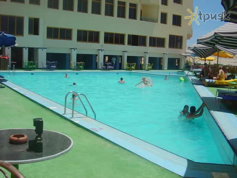 Фото отеля Amerotel Les Rois 3* Хургада Єгипет екстер'єр та басейни