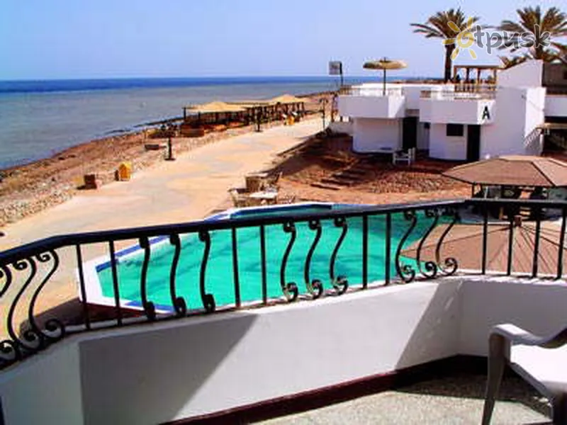 Фото отеля Dyarna Dahab Hotel 2* Дахаб Єгипет пляж