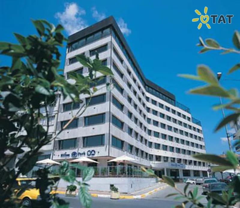 Фото отеля Hilton ParkSA Istanbul 4* Стамбул Туреччина екстер'єр та басейни