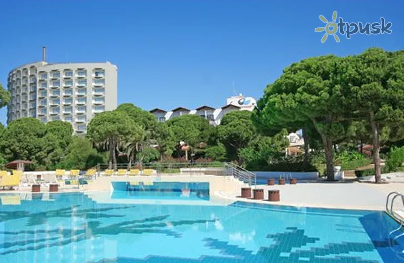Фото отеля Altis Resort Hotel & Spa 5* Belek Turcija ārpuse un baseini
