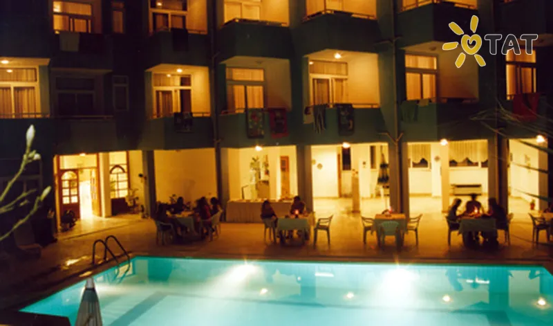 Фото отеля Gozde Hotel 3* Сіде Туреччина екстер'єр та басейни