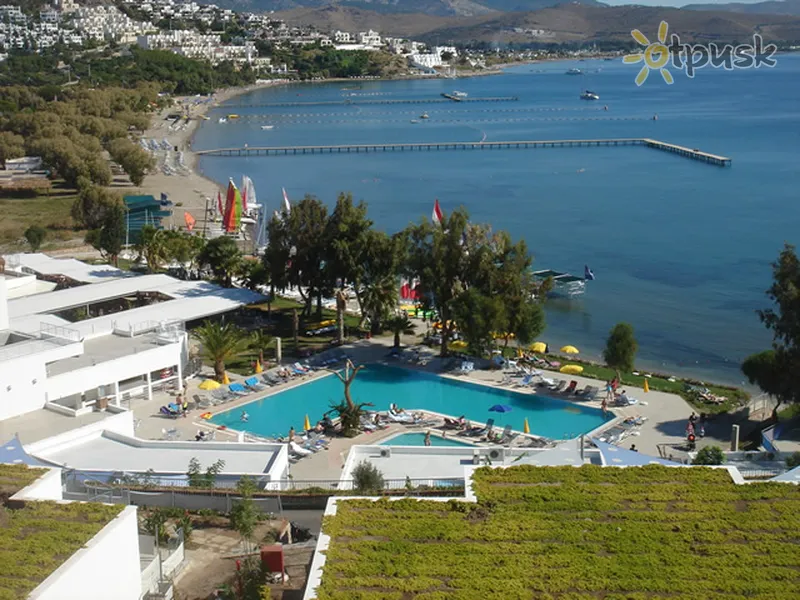 Фото отеля Camel Bodrum Beach Club 4* Бодрум Туреччина екстер'єр та басейни