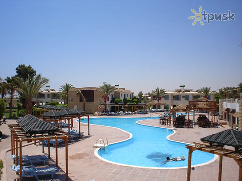Фото отеля Princess Club 3* Хургада Єгипет екстер'єр та басейни