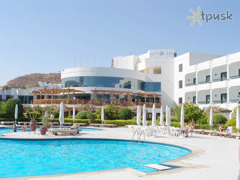 Фото отеля Sea Shell Hotel 4* Hurgada Egiptas išorė ir baseinai
