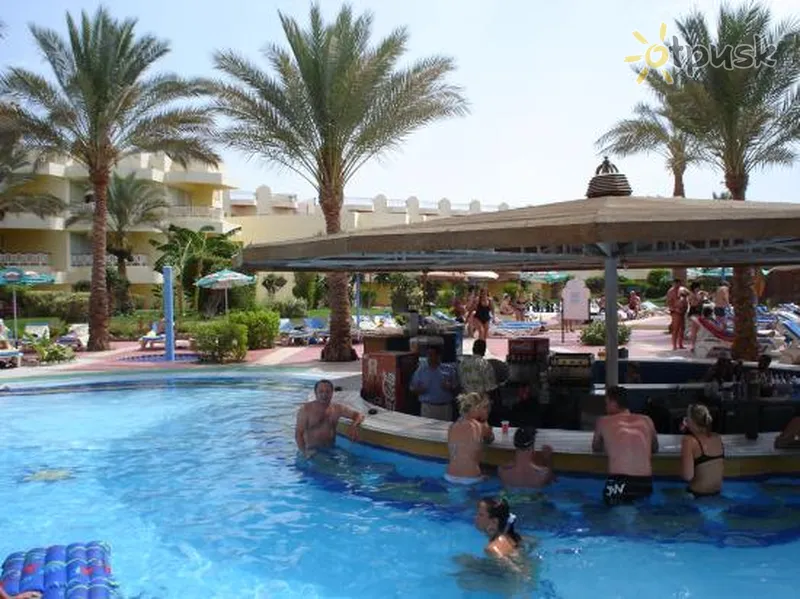 Фото отеля Sultan Beach 4* Hurgada Ēģipte ārpuse un baseini