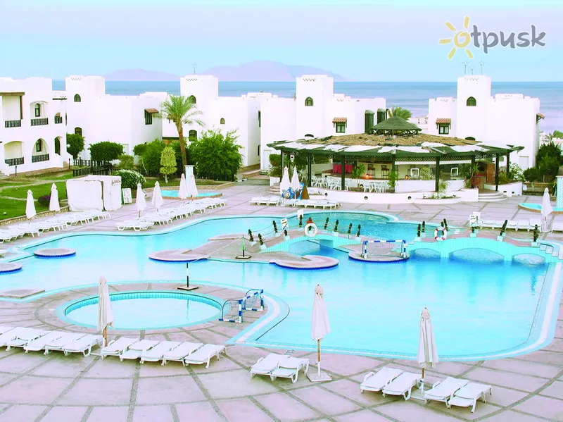 Фото отеля Poinciana Sharm Resort 4* Šarm el Šeichas Egiptas išorė ir baseinai