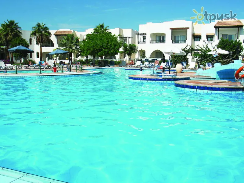Фото отеля Poinciana Sharm Resort 4* Шарм эль Шейх Египет экстерьер и бассейны