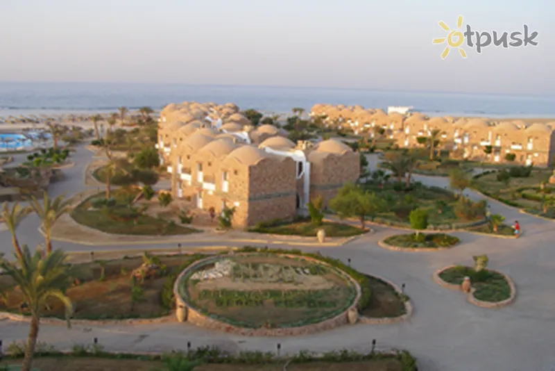 Фото отеля Beach Albatros Resort Marsa Alam 3* Эль Кусейр Египет экстерьер и бассейны