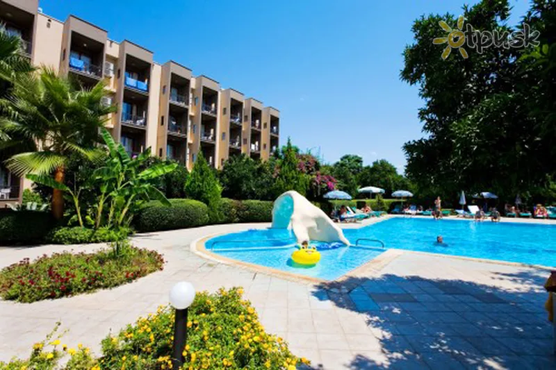 Фото отеля Queen Mary Hotel 3* Кемер Туреччина екстер'єр та басейни