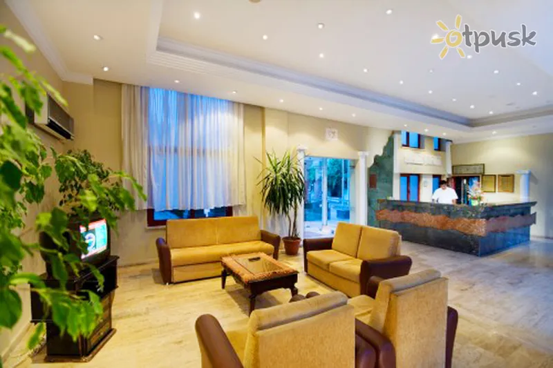 Фото отеля Queen Mary Hotel 3* Кемер Турция лобби и интерьер