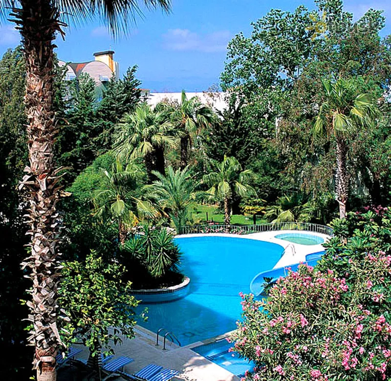 Фото отеля Emirhan Garden Hotel 4* Сиде Турция экстерьер и бассейны