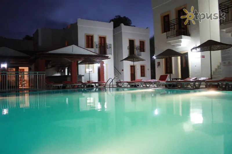 Фото отеля Alta Park Hotel 3* Бодрум Туреччина екстер'єр та басейни