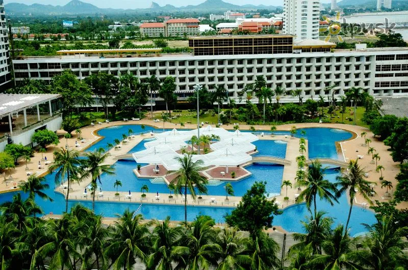 Фото отеля Ambassador City Jomtien 3* Паттайя Таїланд екстер'єр та басейни