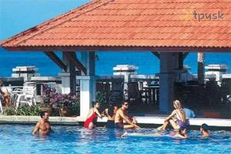 Фото отеля Laguna Beach Resort 5* о. Пхукет Таиланд экстерьер и бассейны