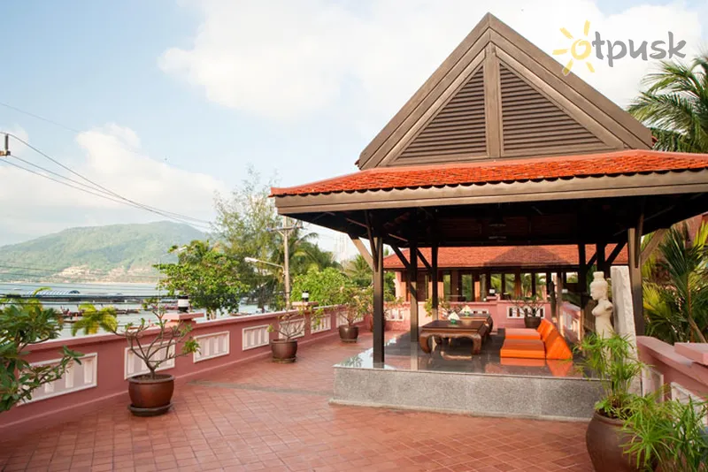 Фото отеля Seaview Patong Hotel 3* о. Пхукет Таиланд экстерьер и бассейны