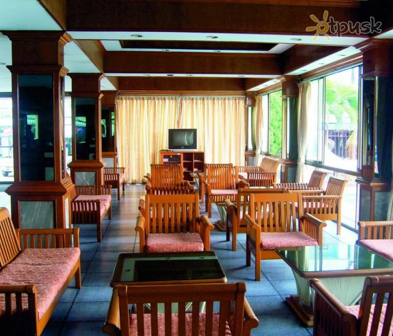 Фото отеля Jomtien Orchid Hotel 3* Паттайя Таїланд бари та ресторани