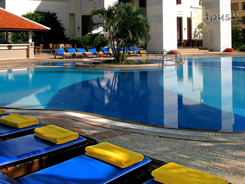 Фото отеля Waterfront Suites Phuket by Centara 4* apie. Puketas Tailandas išorė ir baseinai