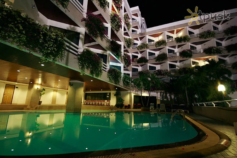Фото отеля City Beach Resort 3* Ча-Ам & Хуа Хин Таиланд экстерьер и бассейны