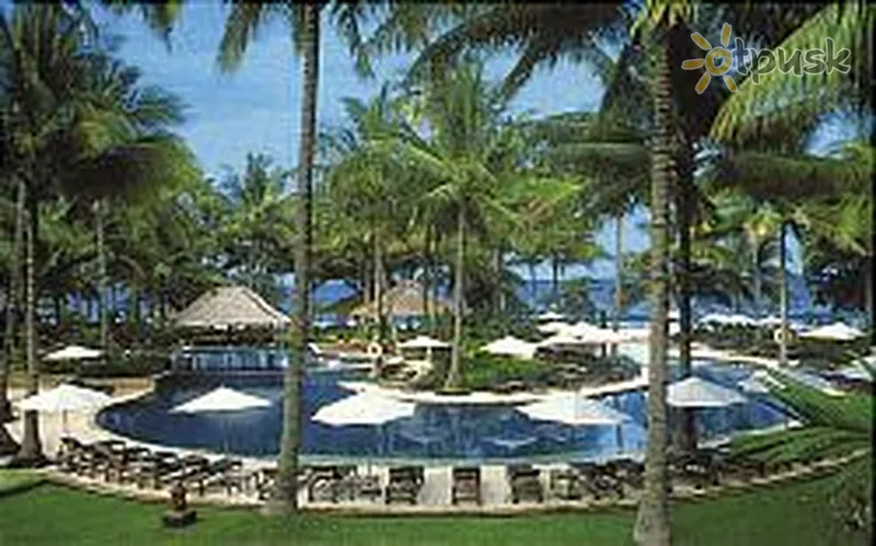Фото отеля Holiday Inn Lombok 4* apie. Lombokas Indonezija išorė ir baseinai
