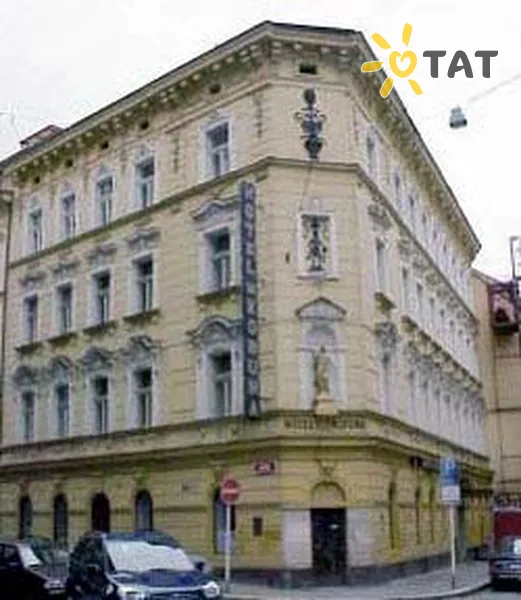 Фото отеля Koruna 3* Прага Чехія екстер'єр та басейни
