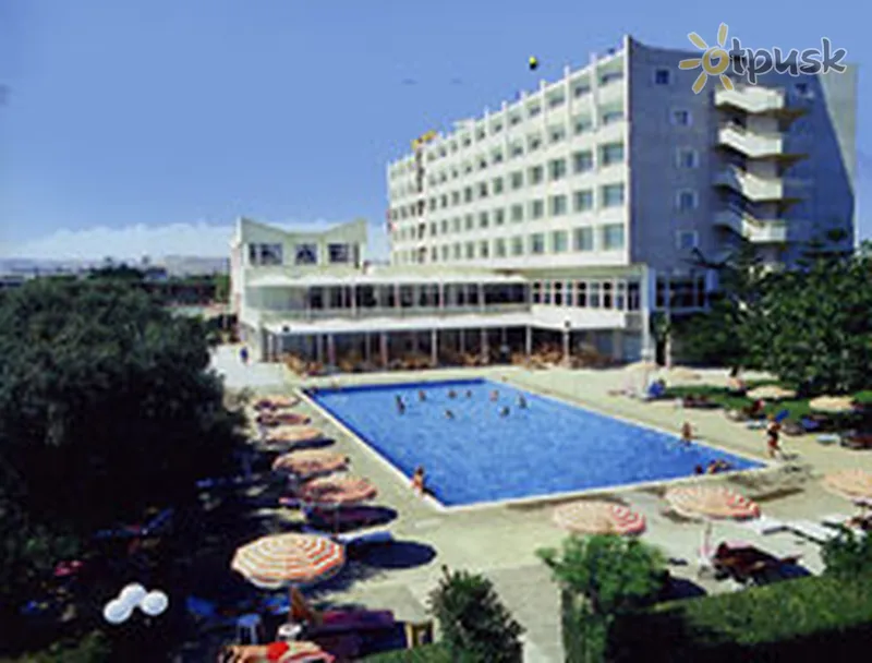 Фото отеля Beau Rivage 3* Larnaka Kipra ārpuse un baseini