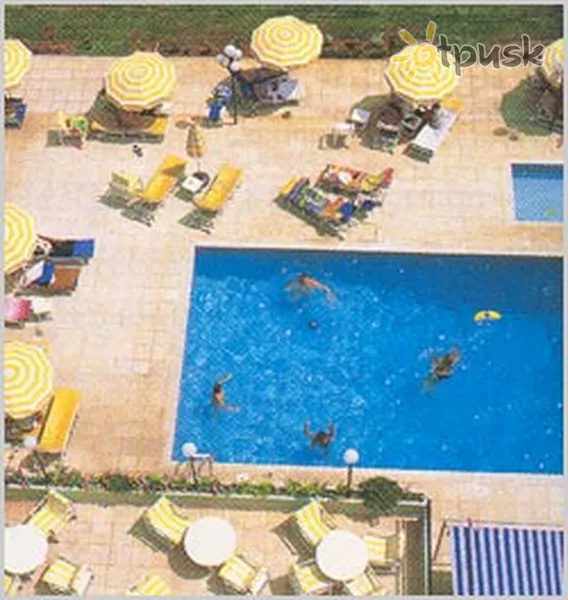 Фото отеля Elena Beach 3* Limasolis Kipras išorė ir baseinai