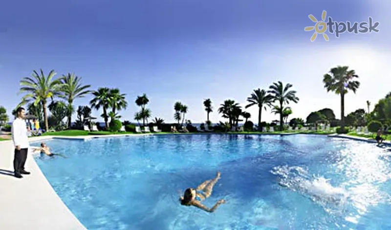 Фото отеля Healthouse Las Dunas Health & Beach Spa 5* Коста Дель Соль Испания экстерьер и бассейны