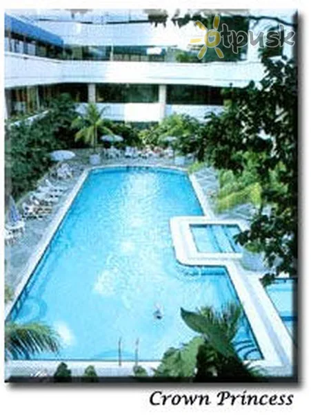 Фото отеля Crown Princess 4* Куала Лумпур Малайзія екстер'єр та басейни