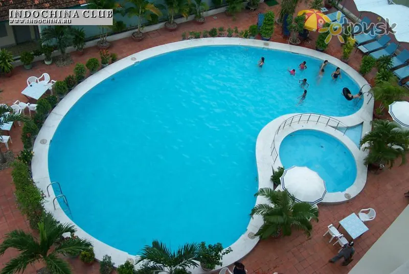 Фото отеля Que Huong 3* Нячанг В'єтнам екстер'єр та басейни