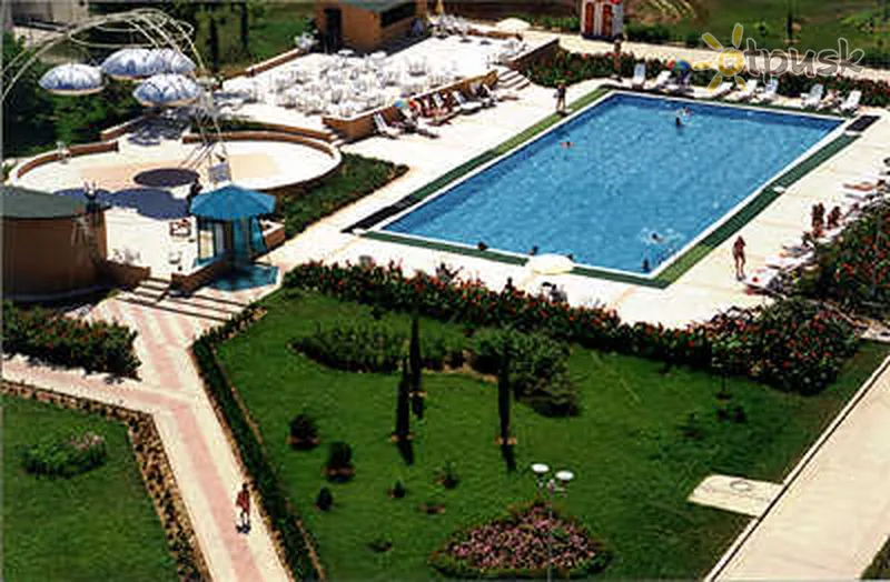 Фото отеля Планета 2* Evpatorija Krymas išorė ir baseinai