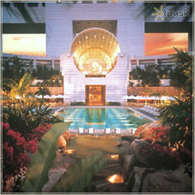 Фото отеля The Ritz-Carlton Millenia Singapore 5* Сингапур Сингапур экстерьер и бассейны