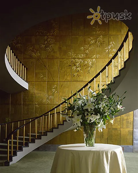 Фото отеля Ritz Four Seasons 5* Лиссабон Португалия лобби и интерьер