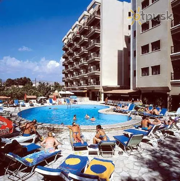 Фото отеля Azur 3* Лимассол Кипр экстерьер и бассейны