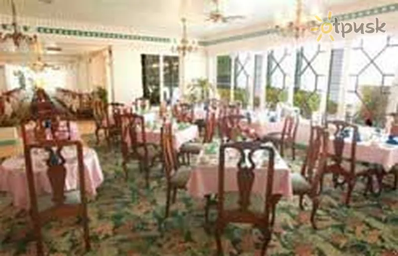 Фото отеля Shaw Park Beach Hotel & Suites 4* Ocho Riosas Jamaika barai ir restoranai