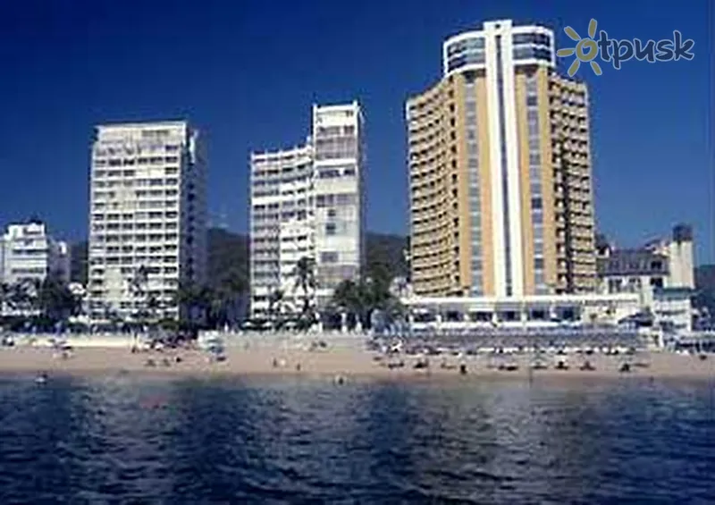 Фото отеля Copacabana Beach Hotel 5* Акапулько Мексика пляж
