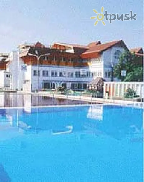 Фото отеля Aquaticum Thermal and Wellness Hotel 4* Debrecenas Vengrija išorė ir baseinai