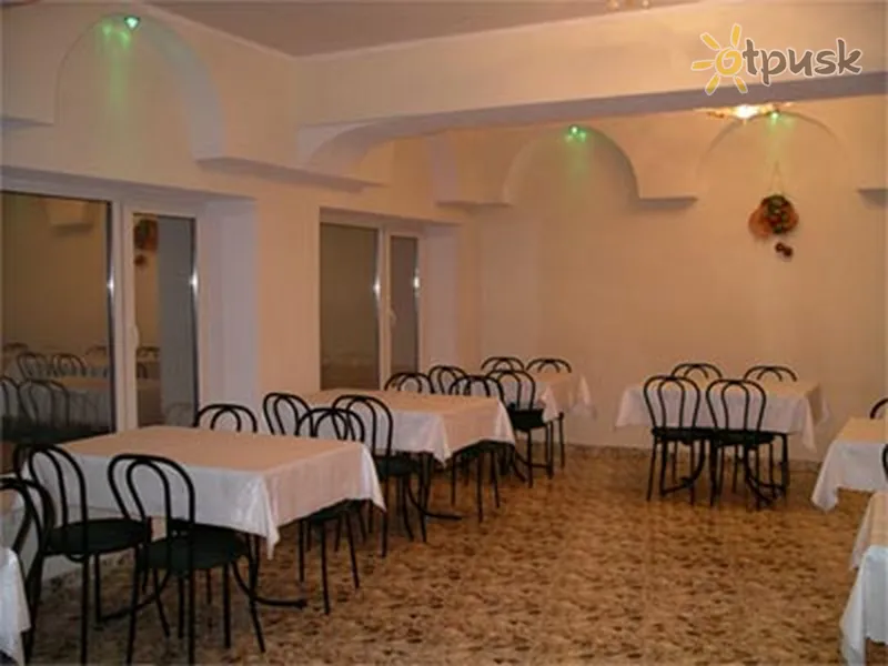 Фото отеля Пристань 3* Alupka Krima bāri un restorāni