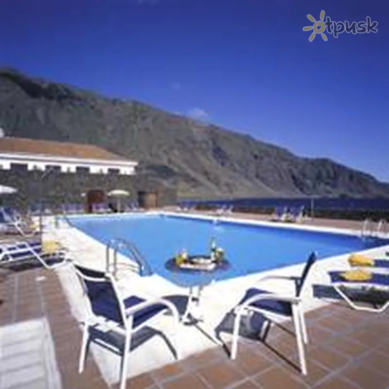 Фото отеля Parador De El Hierro 4* par. Tenerife (Kanārijas) Spānija ārpuse un baseini