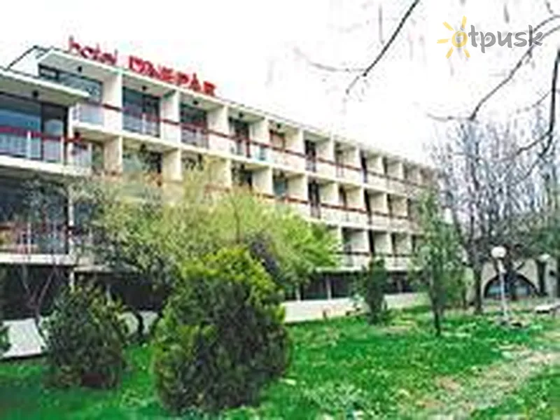 Фото отеля Дніпар 2* Албена Болгарія екстер'єр та басейни