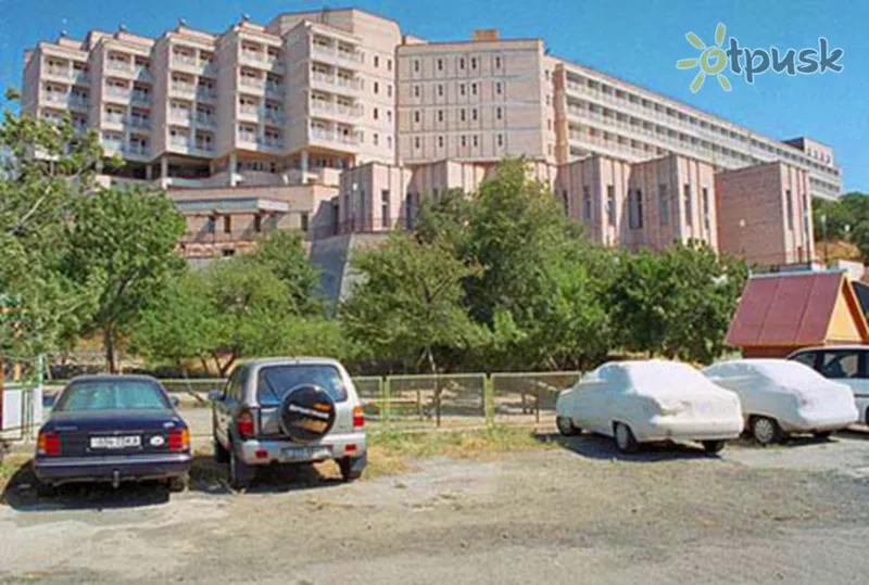 Фото отеля Южнобережный 2* Алупка Крым экстерьер и бассейны
