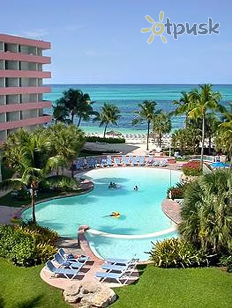 Фото отеля Radisson Cable Beach Hotel 4* Nassau Bahamu salas ārpuse un baseini