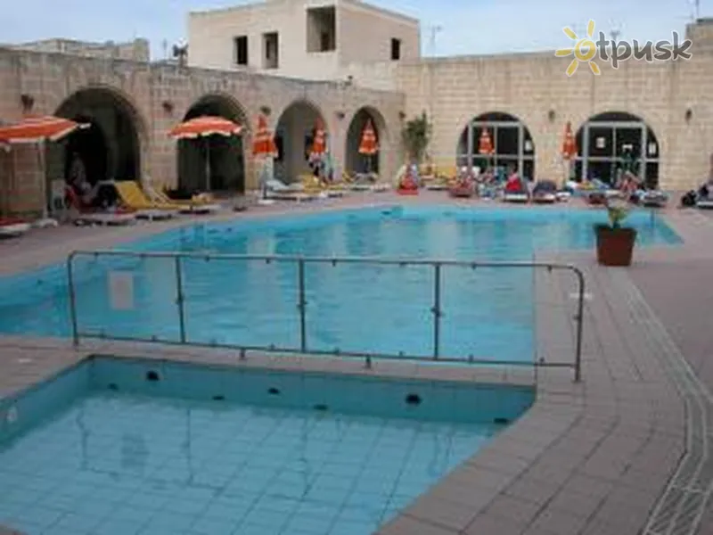 Фото отеля Imperial 3* Lieknas Malta išorė ir baseinai
